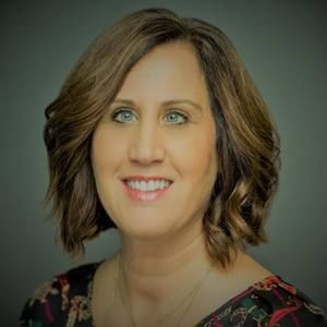 Meet your Posher, Yvonne